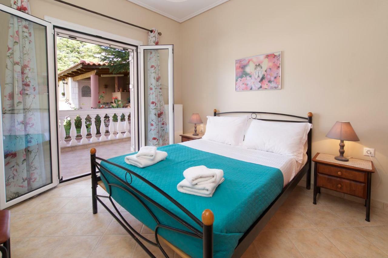Razáta Helenas Apartment מראה חיצוני תמונה